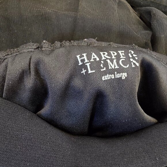 Harper + Lemon Set, Skirt & Crop Top, Black, Size XL, - Picture 10 of 11